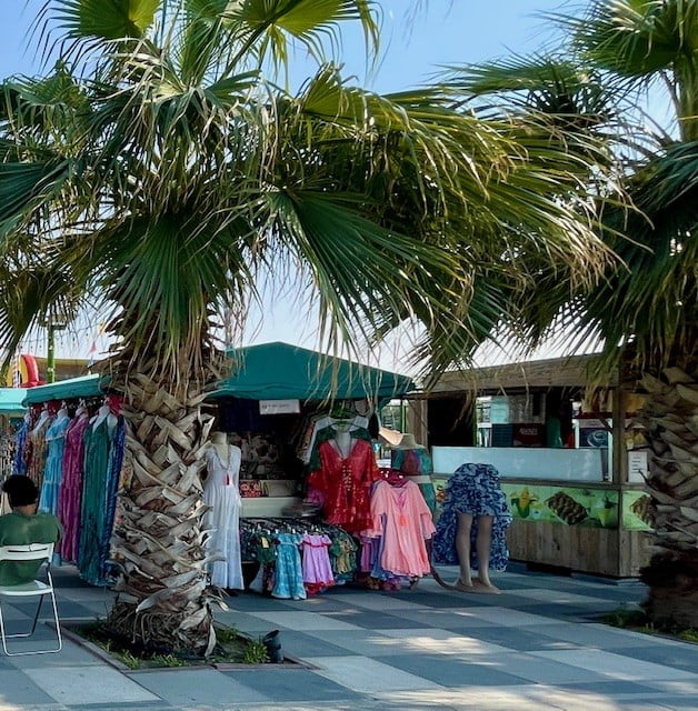 Kite Beach Dubai Outdoor Market