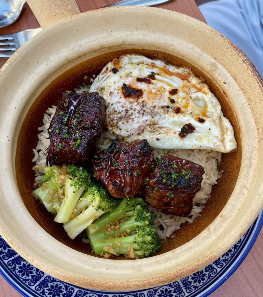 Jun's Business lunch. Downtown Dubai clay pot beef dish