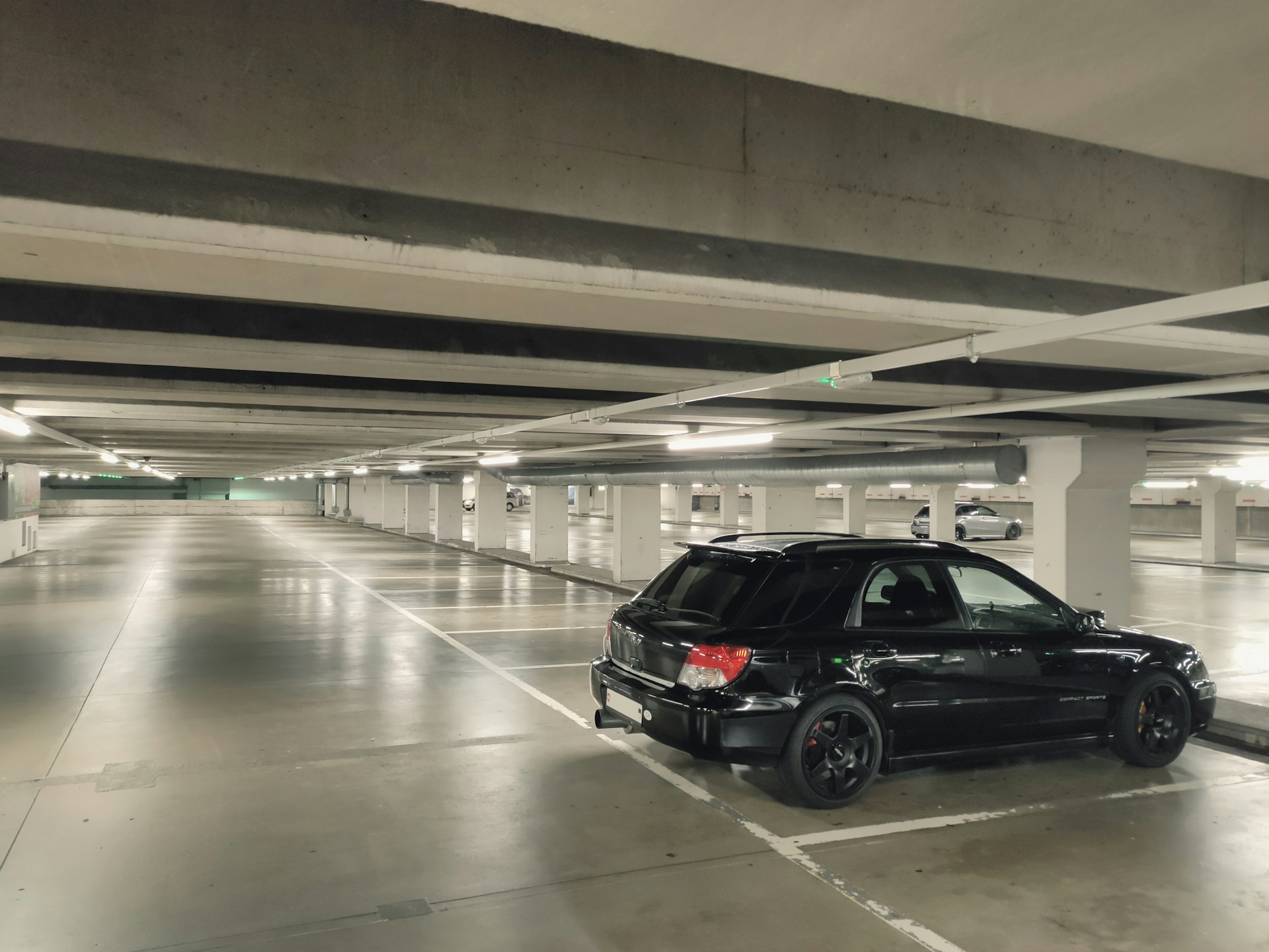 Dubai Mall parking lot