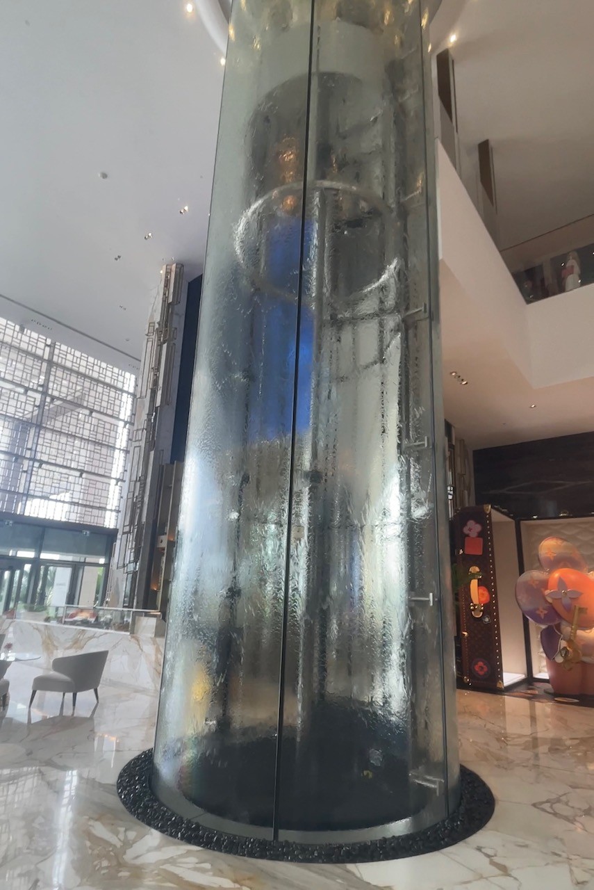 Atlantis the royal dubai waterfall elevator