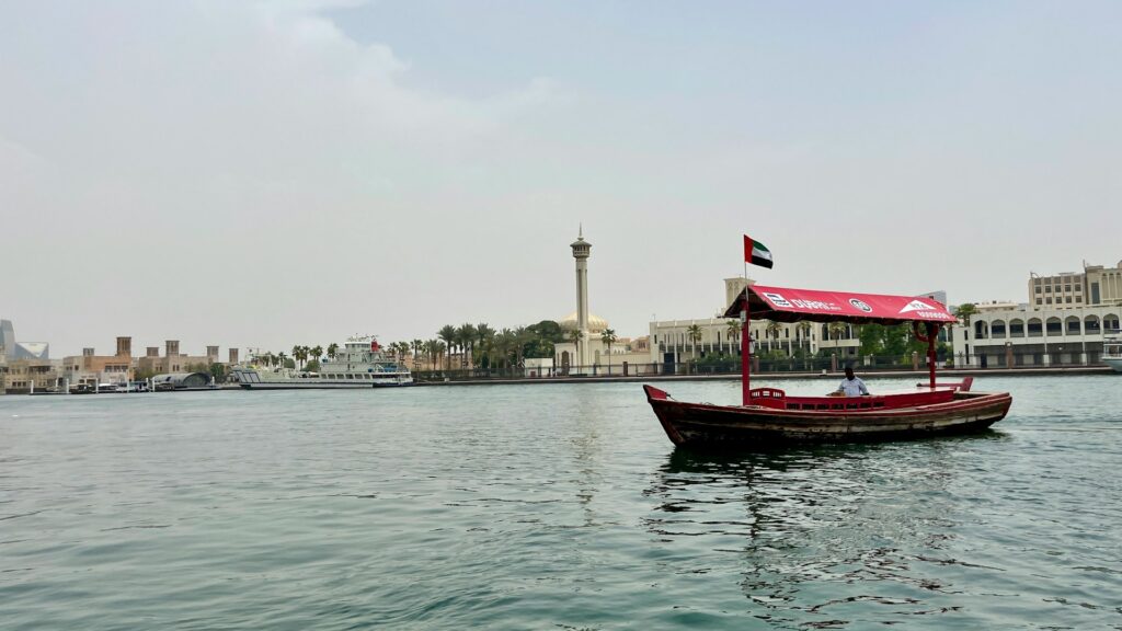 Abra Dubai creek water taxi