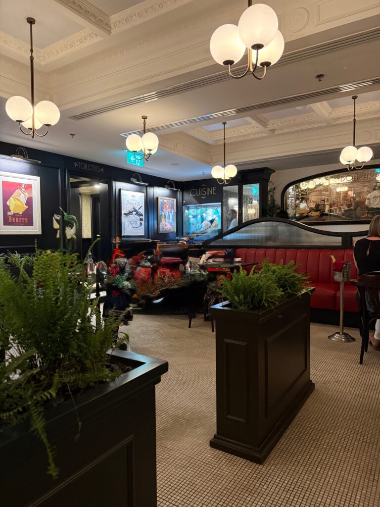 CQ Brasserie ladies night interior