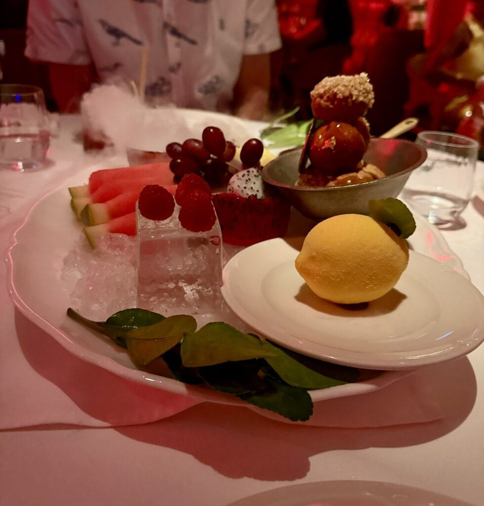 Dessert platter