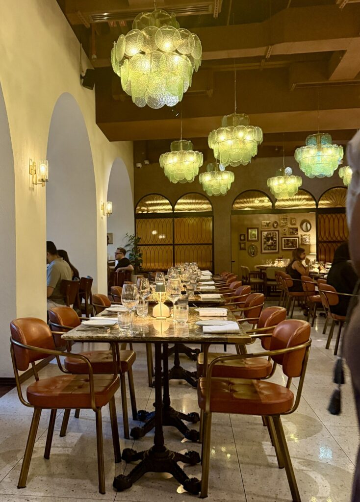 Girl & The Goose interior